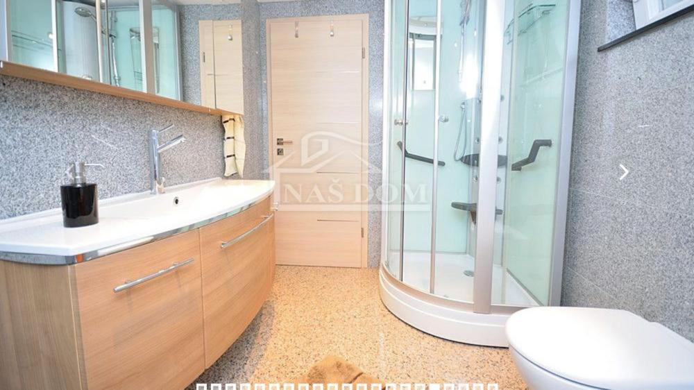 Apartman Niko Und Gaby Vodice Zewnętrze zdjęcie